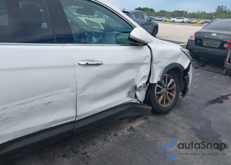 2017 Hyundai Santa Fe Se z USA, uszkodzony, nr VIN KM8SNDHF7HU204773